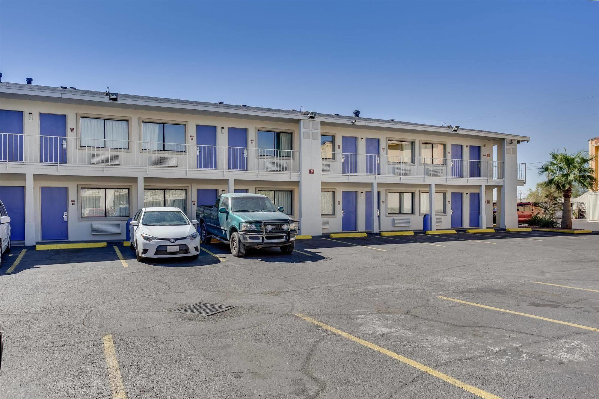 Motel 6-El Paso, Tx - West Exterior foto