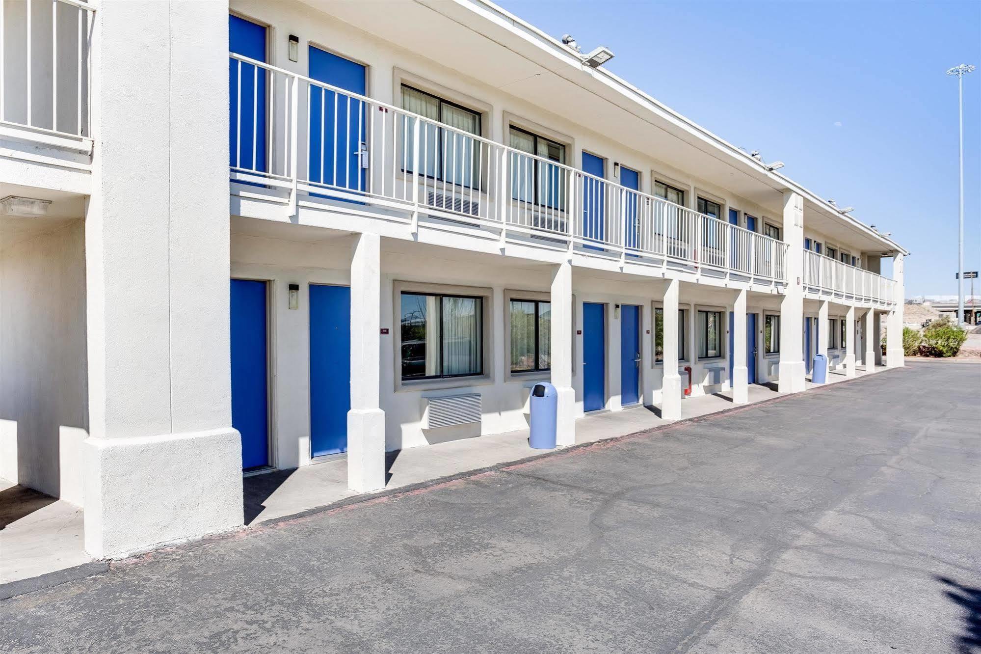 Motel 6-El Paso, Tx - West Exterior foto