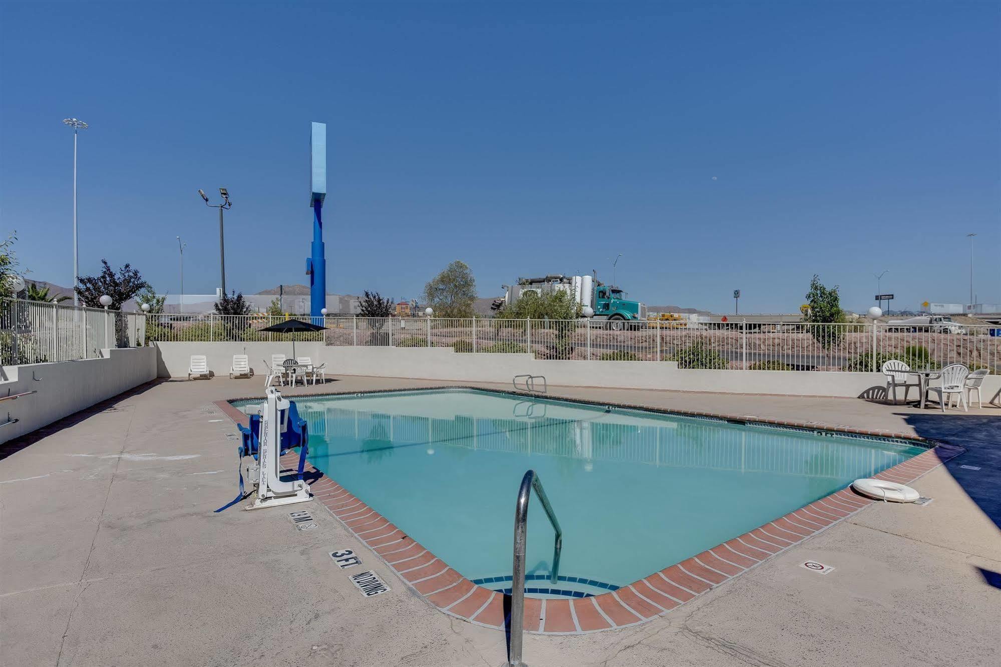 Motel 6-El Paso, Tx - West Exterior foto
